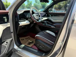 Geely Monjaro 2021 2.0TD DCT EVO Two-wheel drive noble type interior photo 9 Geely Monjaro 2021 2.0TD DCT EVO Two-wheel drive noble type interior photo 9