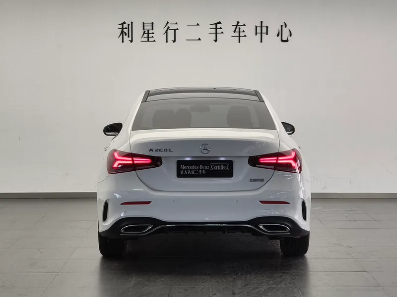Mercedes-Benz A-Class 2022 Second change A 200 L Sport Sedan Fashion Edition exterior photo 6