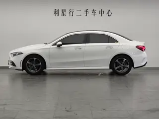 Mercedes-Benz A-Class 2022 Second change A 200 L Sport Sedan Fashion Edition exterior photo 8