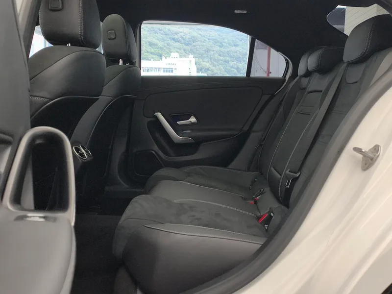 Mercedes-Benz A-Class 2022 Second change A 200 L Sport Sedan Fashion Edition interior photo 14