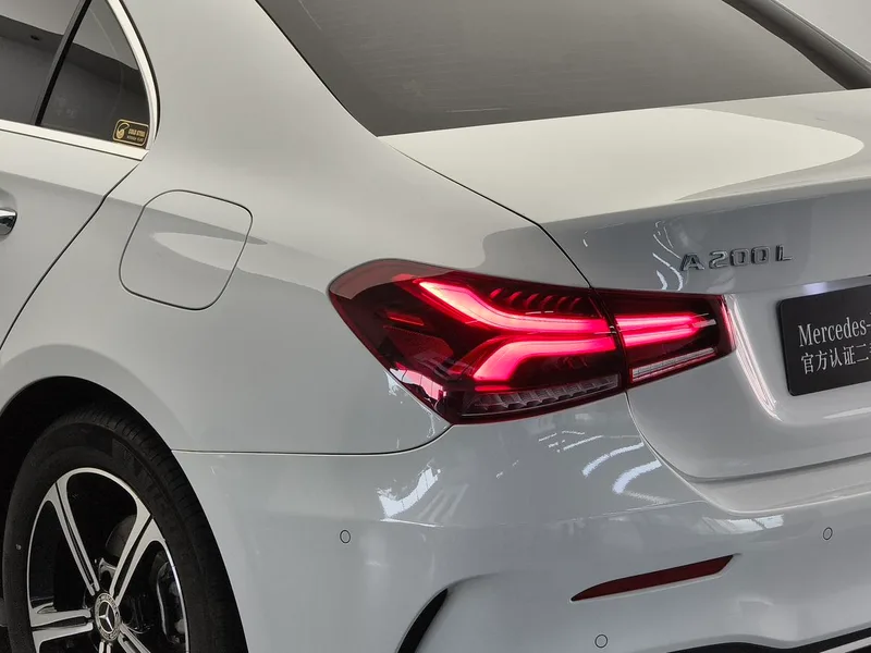 Mercedes-Benz A-Class 2022 Second change A 200 L Sport Sedan Fashion Edition interior photo 17