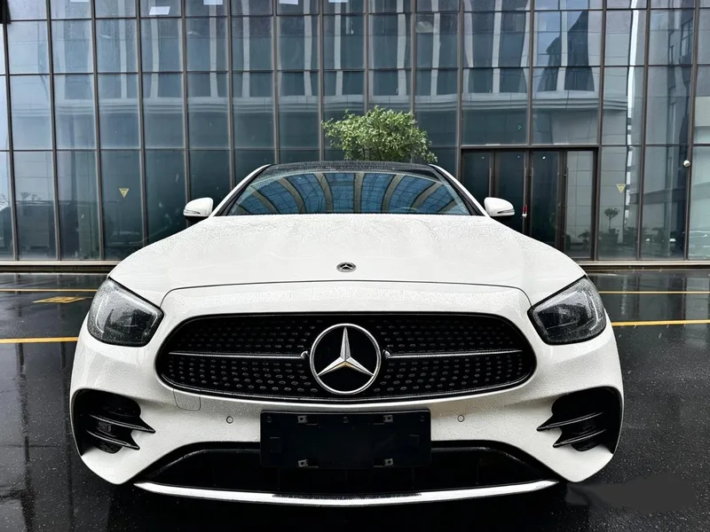 Mercedes-Benz E-Class 2022 Restyling E 260 L sports car exterior photo 2 Mercedes-Benz E-Class 2022 Restyling E 260 L sports car exterior photo 2