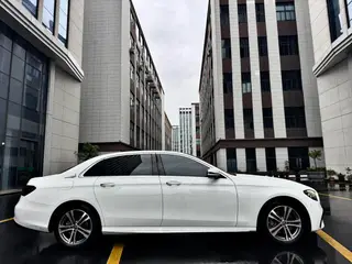 Mercedes-Benz E-Class 2022 Restyling E 260 L sports car exterior photo 7 Mercedes-Benz E-Class 2022 Restyling E 260 L sports car exterior photo 7