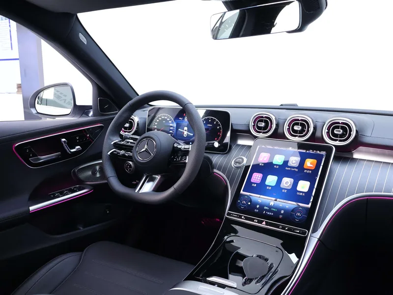 Mercedes-Benz C-Class 2026 C 260 L Спортивный седан интерьер фото 15