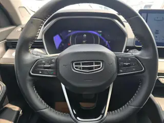 Geely Preface 2023 2.0T Luxury type exterior photo 8 Geely Preface 2023 2.0T Luxury type exterior photo 8