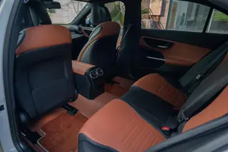 Mercedes-Benz C-Class 2023 C 200 L Sports version interior photo 11 Mercedes-Benz C-Class 2023 C 200 L Sports version interior photo 11