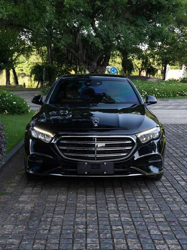 Mercedes-Benz E-Class 2025 Restyling E 300 L Luxury type Passenger car exterior photo 2