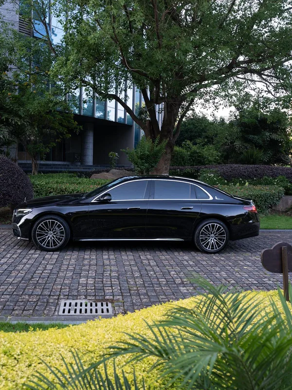 Mercedes-Benz E-Class 2025 Restyling E 300 L Luxury type Passenger car exterior photo 3