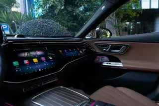 Mercedes-Benz E-Class 2025 Restyling E 300 L Luxury type Passenger car interior photo 11