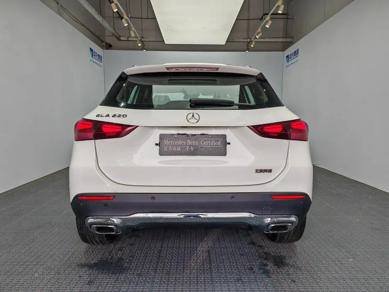 Mercedes-Benz GLA 2024 GLA 200 exterior photo 5 Mercedes-Benz GLA 2024 GLA 200 exterior photo 5