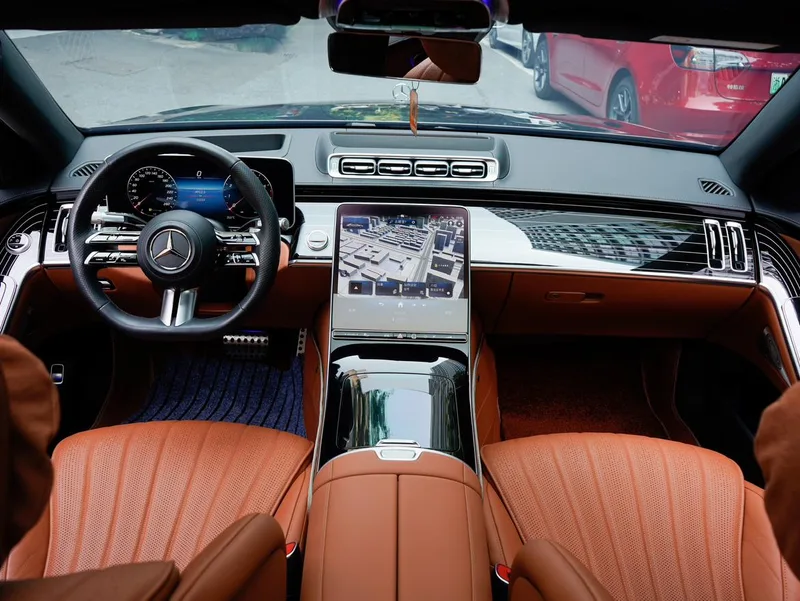 Mercedes-Benz S-Class 2023 S 450 L 4MATIC interior photo 12 Mercedes-Benz S-Class 2023 S 450 L 4MATIC interior photo 12