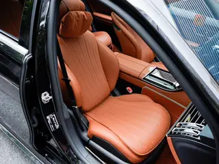 Mercedes-Benz S-Class 2023 S 450 L 4MATIC interior photo 15 Mercedes-Benz S-Class 2023 S 450 L 4MATIC interior photo 15