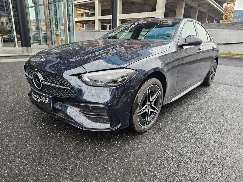 Mercedes-Benz C-Class 2026 C 260 L Coche deportivo exterior foto 1 Mercedes-Benz C-Class 2026 C 260 L Coche deportivo exterior foto 1