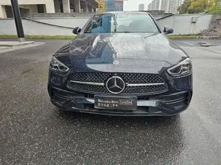 Mercedes-Benz C-Class 2026 C 260 L Coche deportivo exterior foto 2 Mercedes-Benz C-Class 2026 C 260 L Coche deportivo exterior foto 2