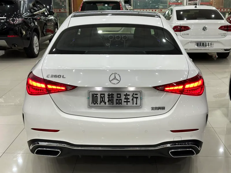 Mercedes-Benz C-Class 2023 Second change C 260 L Sports version exterior photo 3