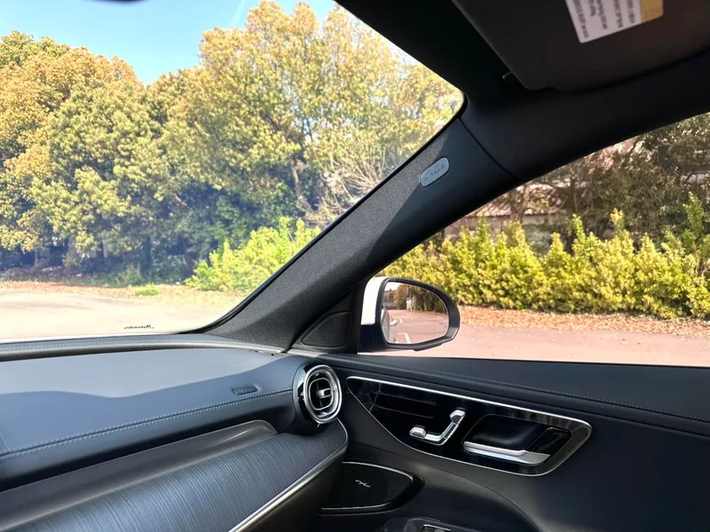 Mercedes-Benz C-Class 2023 Second change C 260 L Sports version interior photo 17