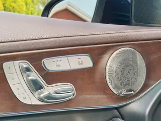 Mercedes-Benz GLC 2022 GLC 300 L 4MATIC Dynamic interior photo 14 Mercedes-Benz GLC 2022 GLC 300 L 4MATIC Dynamic interior photo 14