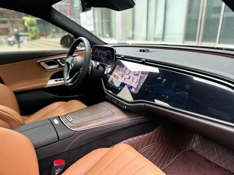 Mercedes-Benz E-Class 2025 Restyling E 300 L Luxury type Passenger car interior photo 12