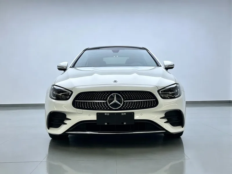 Mercedes-Benz E-Class (Imported) 2023 E 260 Coupé extérieur photo 2