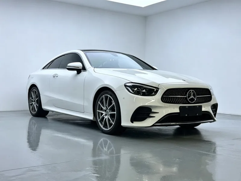 Mercedes-Benz E-Class (Imported) 2023 E 260 Coupé extérieur photo 3