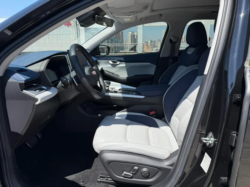 Geely Preface 2023 2.0T Premium Trim interior photo 10 Geely Preface 2023 2.0T Premium Trim interior photo 10