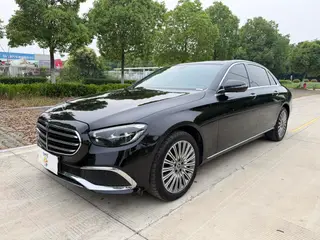 Mercedes-Benz E-Class 2022 Second change E 300 L Luxury type Passenger car exterior photo 1