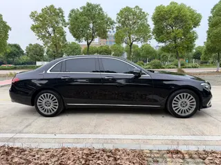 Mercedes-Benz E-Class 2022 Second change E 300 L Luxury type Passenger car interior photo 19