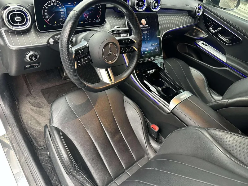 Mercedes-Benz CLE 2024 CLE 300 4MATIC Dynamic coupe interior photo 13