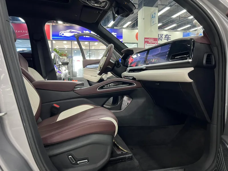 Geely Monjaro 2021 2.0TD DCT EVO Tipo noble con tracción en dos ruedas exterior foto 7 Geely Monjaro 2021 2.0TD DCT EVO Tipo noble con tracción en dos ruedas exterior foto 7