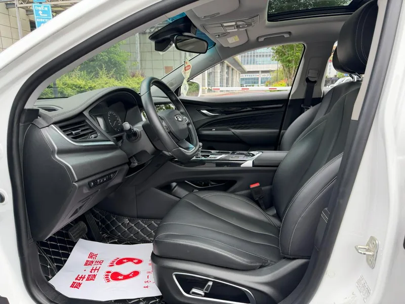 Geely Borui 2021 1.8T Versión piloto exterior foto 4 Geely Borui 2021 1.8T Versión piloto exterior foto 4