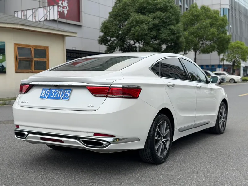 Geely Borui 2021 1.8T Versión piloto interior foto 12 Geely Borui 2021 1.8T Versión piloto interior foto 12