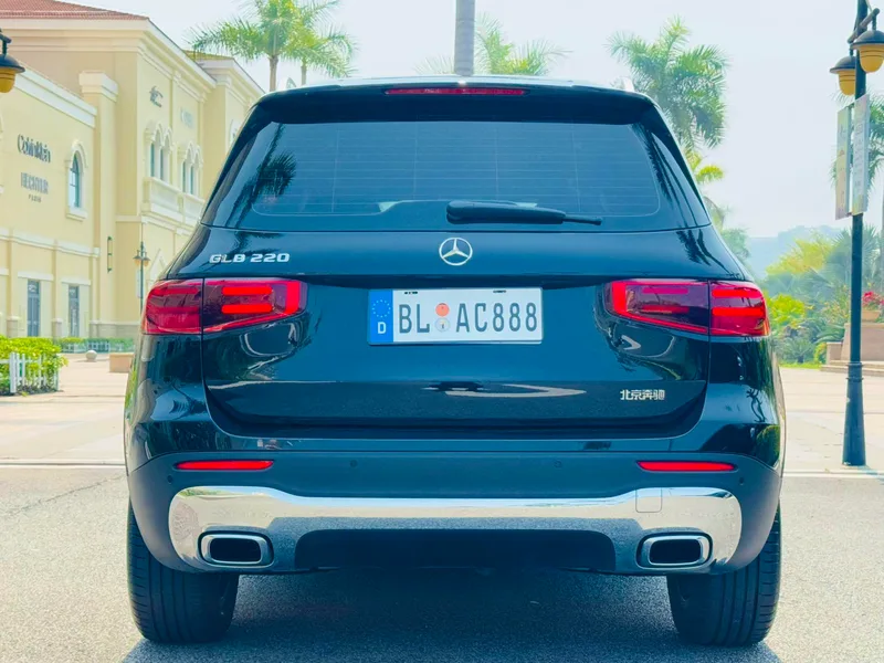 Mercedes-Benz GLB 2024 Restyling GLB 220 Dynamic interior photo 8 Mercedes-Benz GLB 2024 Restyling GLB 220 Dynamic interior photo 8