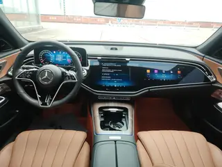 Mercedes-Benz E-Class 2024 E 300 L Fashionable Passenger car interior photo 12 Mercedes-Benz E-Class 2024 E 300 L Fashionable Passenger car interior photo 12