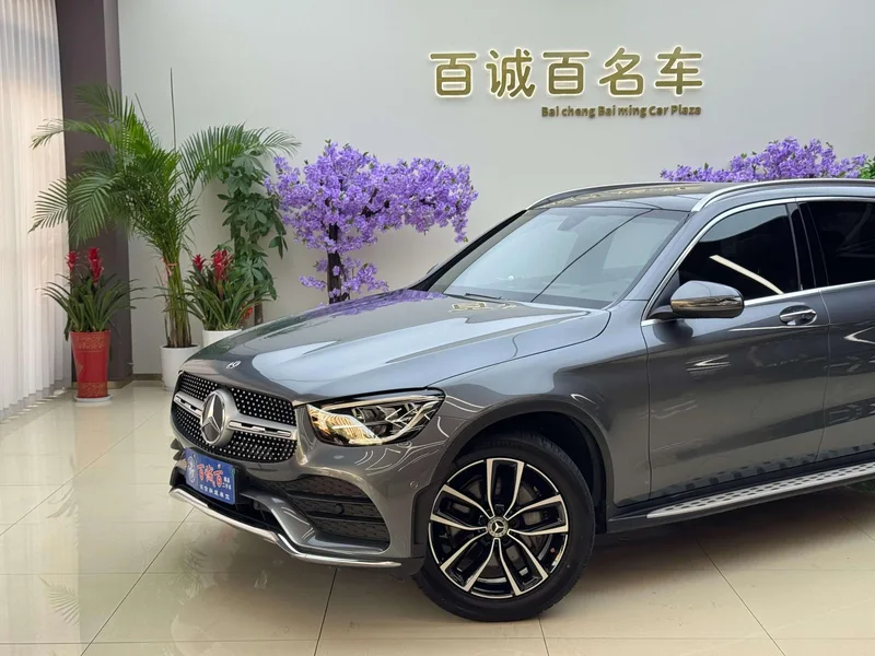 Mercedes-Benz GLC 2021 GLC 260 L 4MATIC Luxury type exterior photo 2 Mercedes-Benz GLC 2021 GLC 260 L 4MATIC Luxury type exterior photo 2