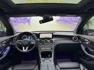 Mercedes-Benz GLC 2021 GLC 260 L 4MATIC Luxury type interior photo 13 Mercedes-Benz GLC 2021 GLC 260 L 4MATIC Luxury type interior photo 13