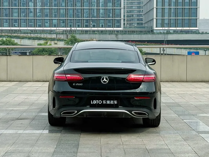 Mercedes-Benz E-Class (Imported) 2023 E 260 Coupé exterior foto 5 Mercedes-Benz E-Class (Imported) 2023 E 260 Coupé exterior foto 5