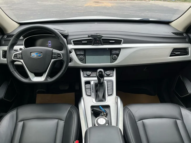 Geely Boyue 2018 Versión deportiva 1.8TD Tipo Zhizun con tracción automática en dos ruedas exterior foto 5