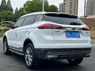 Geely Boyue 2018 Versión deportiva 1.8TD Tipo Zhizun con tracción automática en dos ruedas interior foto 9