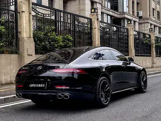 Mercedes-Benz AMG GT 2023 AMG GT 50 Voiture de sport à quatre portes extérieur photo 4