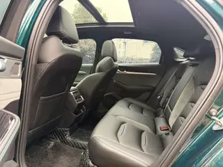 Geely Preface 2023 2.0T Only this turquoise version interior photo 13 Geely Preface 2023 2.0T Only this turquoise version interior photo 13