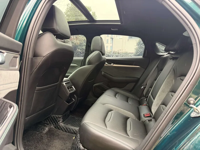 Geely Preface 2023 2.0T Only this turquoise version interior photo 13 Geely Preface 2023 2.0T Only this turquoise version interior photo 13