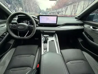 Geely Preface 2023 2.0T Only this turquoise version interior photo 14 Geely Preface 2023 2.0T Only this turquoise version interior photo 14