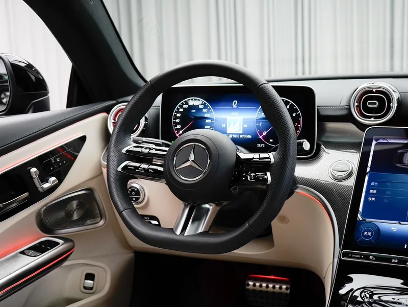 Mercedes-Benz CLE 2024 CLE 300 4MATIC Coupé de lujo interior foto 16 Mercedes-Benz CLE 2024 CLE 300 4MATIC Coupé de lujo interior foto 16