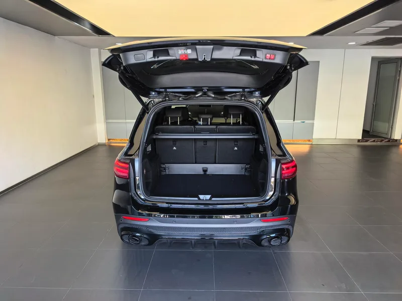 Mercedes-Benz GLB AMG 2024 AMG GLB 35 4MATIC exterior photo 7
