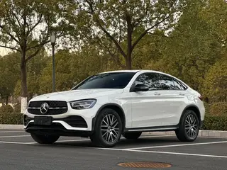 Mercedes-Benz GLC Coupe 2023 GLC 300 4MATIC coupe SUV exterior photo 1 Mercedes-Benz GLC Coupe 2023 GLC 300 4MATIC coupe SUV exterior photo 1