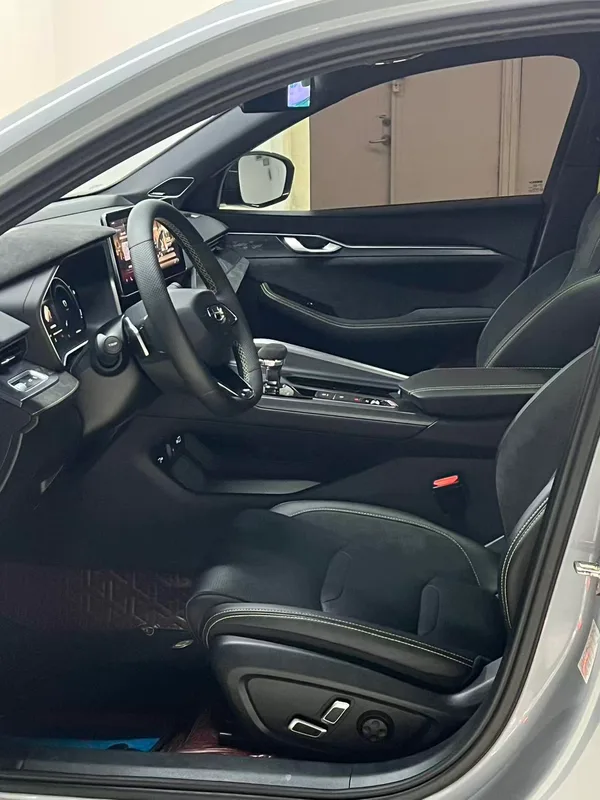 Geely Preface 2021 2.0T Estrellas de tiempo y espacio interior foto 7 Geely Preface 2021 2.0T Estrellas de tiempo y espacio interior foto 7