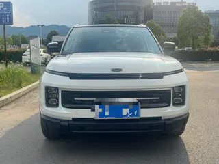 Geely ICON 2025 1.5TD Edición Linglong Jinxi exterior foto 3 Geely ICON 2025 1.5TD Edición Linglong Jinxi exterior foto 3
