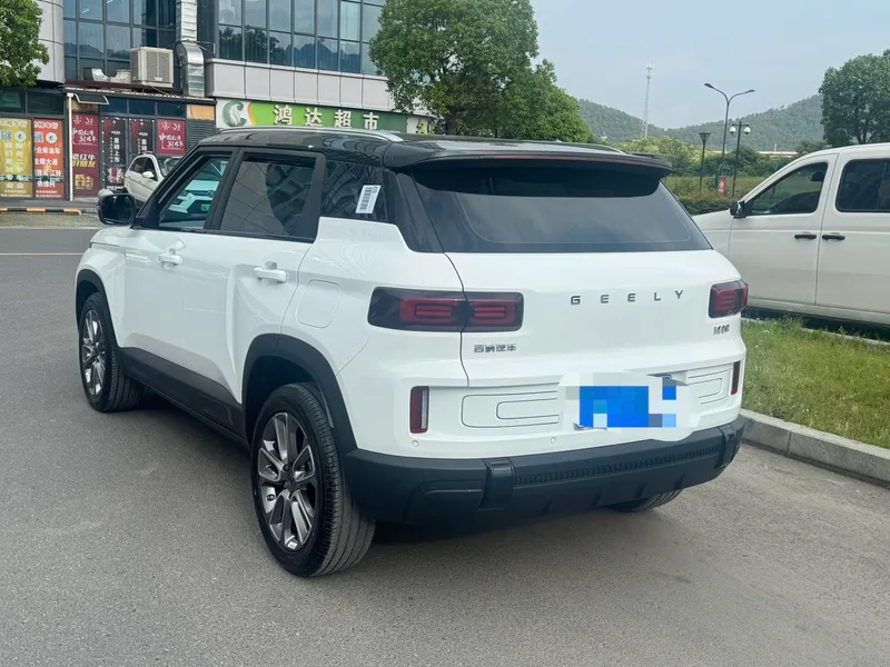 Geely ICON 2025 1.5TD Edición Linglong Jinxi exterior foto 4 Geely ICON 2025 1.5TD Edición Linglong Jinxi exterior foto 4