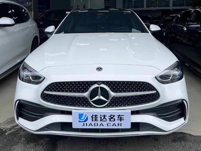Mercedes-Benz C-Class 2023 C 260 L Спортивная версия экстерьер фото 2