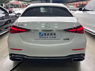 Mercedes-Benz C-Class 2023 C 260 L Спортивная версия интерьер фото 11